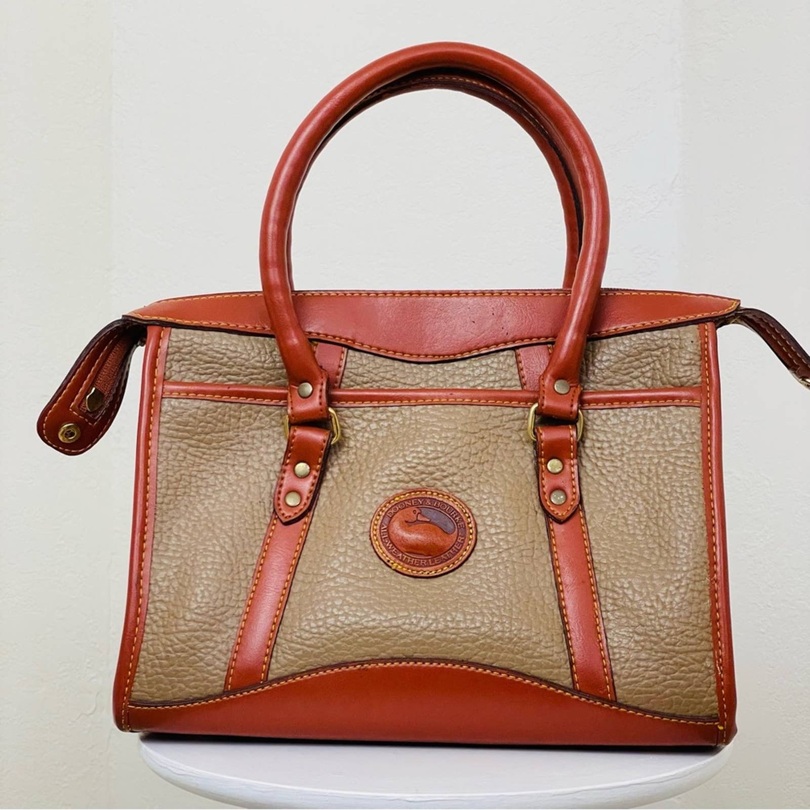 Vintage Pebbled Leather online Dooney and Bourke